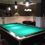 מלון Hotel30 - Adults Only