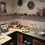 מלון Hotel30 - Adults Only