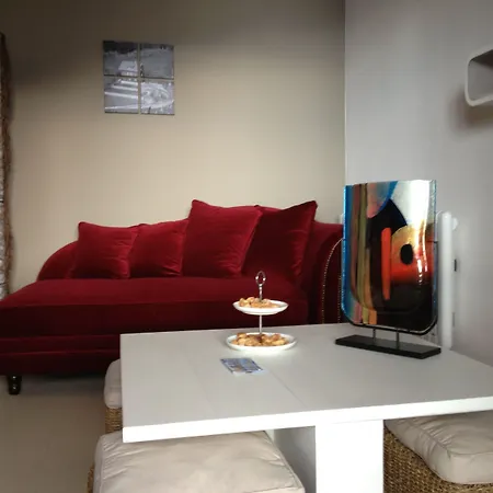 Hotel30 - Adults Only Szálloda Annenheim