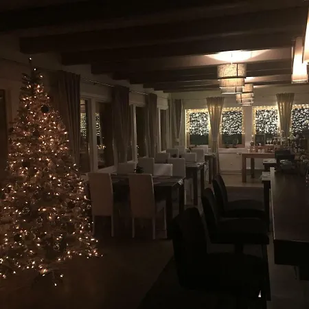 Hotel30 - Adults Only