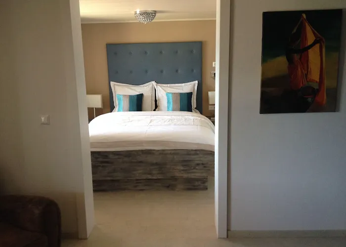 Hotel30 - Adults Only 3*