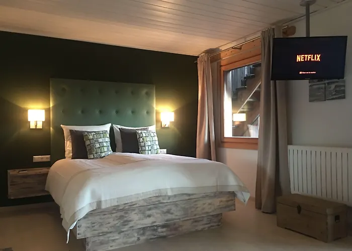 Hotel30 - Adults Only 3*