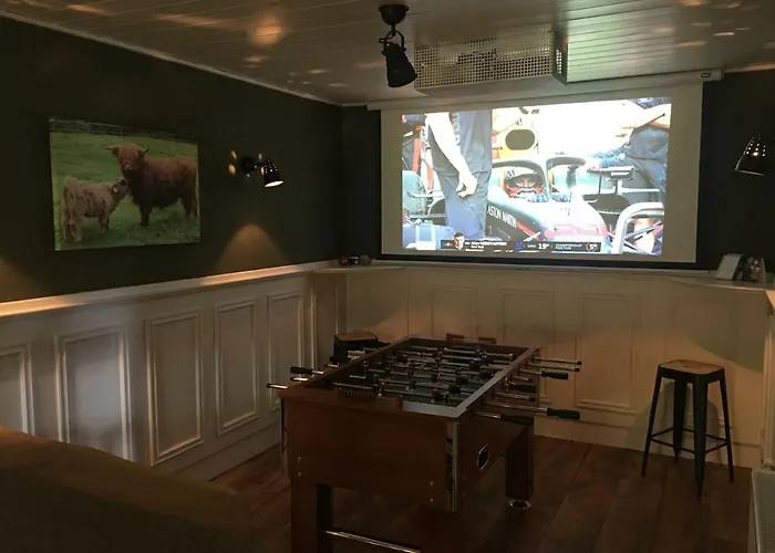 فندق Hotel30 - Adults Only 3*